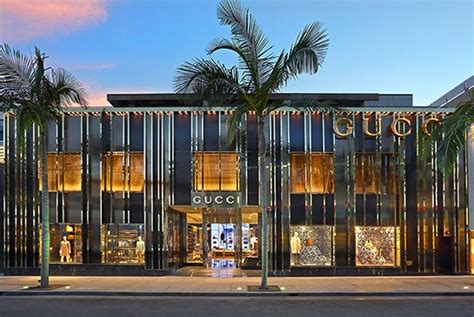 gucci stores los angeles